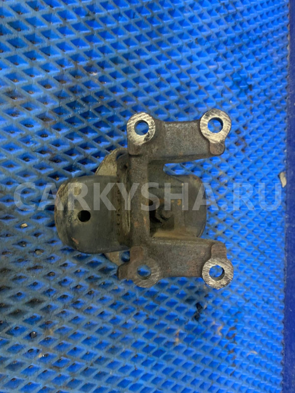 Подушка опора двигателя правая Hiace XH100 2002 Toyota HiAce оригинальный номер 1231130050