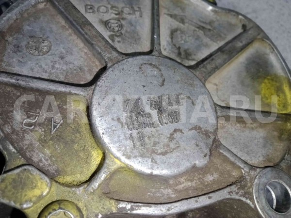 Насос вакуумный Land Rover Discovery III (2004—2009) Land Rover Discovery оригинальный номер 4R8Q2A451AF