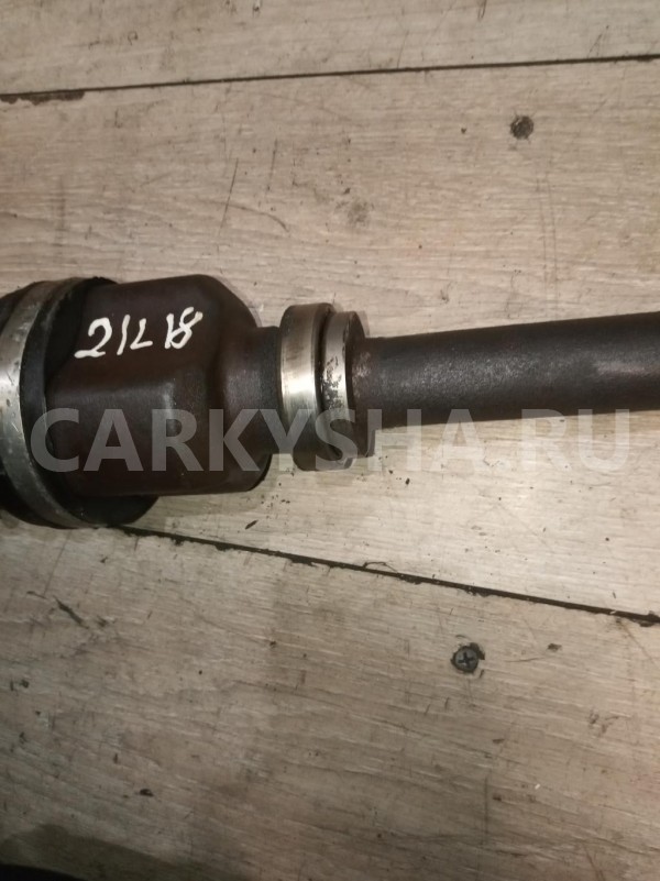 Название детали Привод передний правый Модель Peugeot 308 Peugeot 3008 оригинальный номер 3273 QH