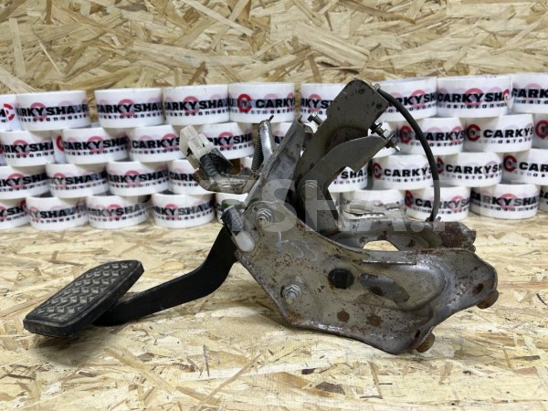 Педаль тормоза Toyota Camry VII (XV50) Рестайлинг оригинальный номер 47110-33430