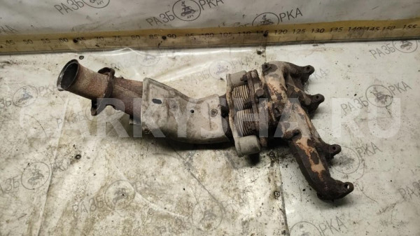 Выпускной коллектор  Volkswagen Passat B4 Volkswagen Passat оригинальный номер 051253031R