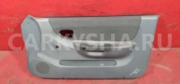 Хендай акцент купе обшивка двери правой Hyundai Accent 