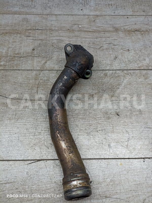 Патрубок системы охлаждения Nissan X-Trail II (2007—2011) Nissan X-Trail оригинальный номер 13048-6N20A