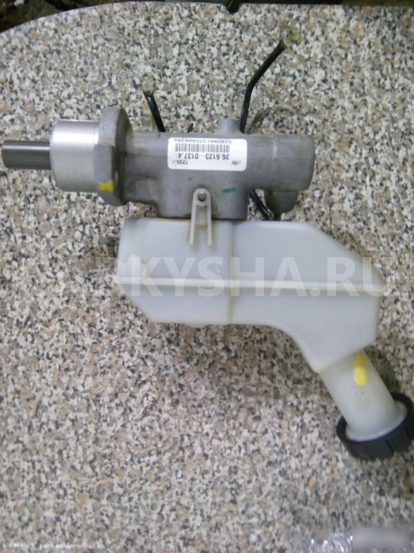 Главный тормозной цилиндр Ниссан Тиида С11 Nissan Tiida оригинальный номер 46010-EM11A