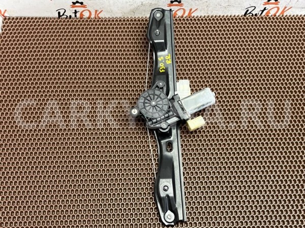 Стеклоподъемник BMW 3er оригинальный номер 51 35 7 281 888, 51 35 7 281 888, 51357281888, 7281888, 67 62 7 341 564, 67627341564, 7341564