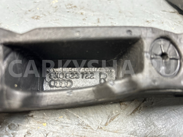 Уплотнитель крыла правый Audi A4 2009 Audi A4 