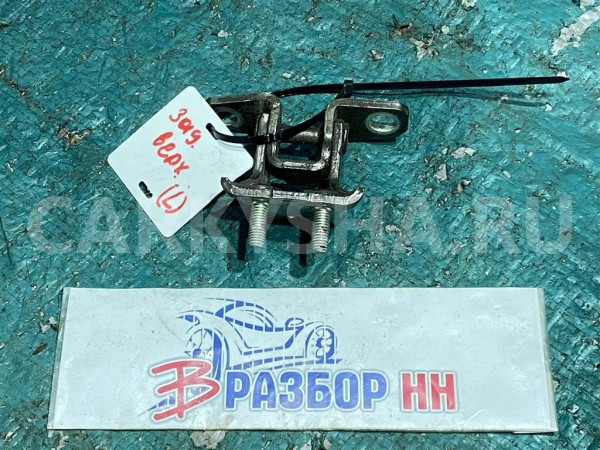 Петля двери задняя левая верхняя Mitsubishi Outlan Mitsubishi i оригинальный номер 5732A007