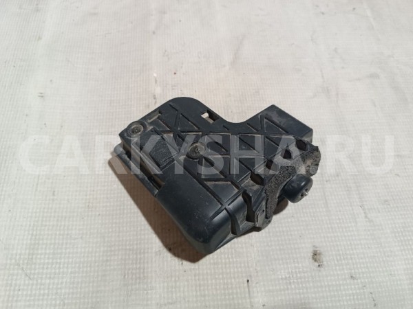 Активатор замка крышки бензобака Volvo S40 