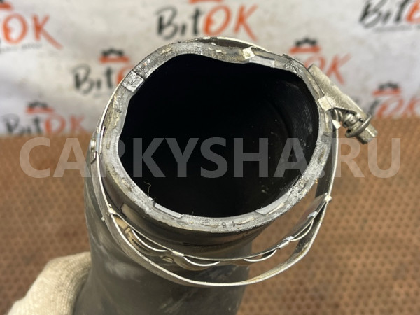 Патрубок интеркулера BMW X1 оригинальный номер 13 71 7 597 588, 13 71 7 597 588, 13717597588, 7597588