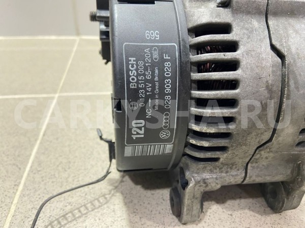 Генератор Audi A4 1995 г. Audi A4 оригинальный номер 028903028F
