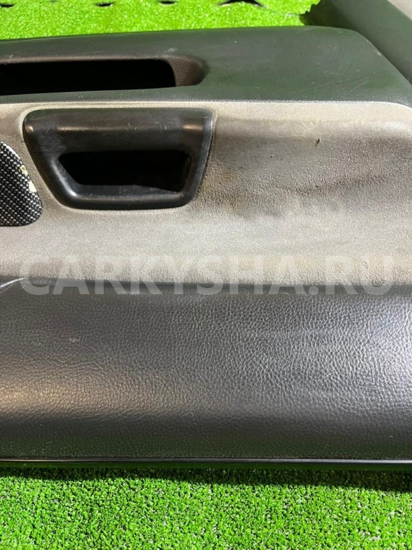 К-кт обшивки двери Mitsubishi Lancer 