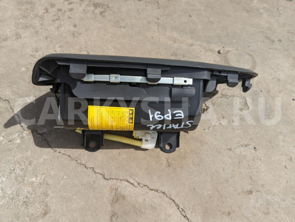 Airbag пассажирский Toyota Starlet 
