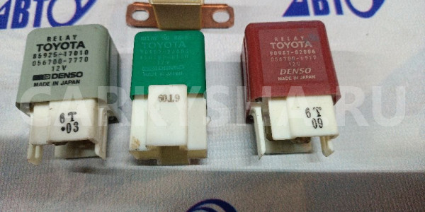Силовое реле Toyota Rav4 Toyota Caldina оригинальный номер 90987-02006