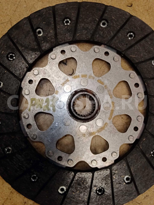 Название детали Сцепление Модель Hyundai Santa Fe III DM Hyundai Santa Fe оригинальный номер 412003B000