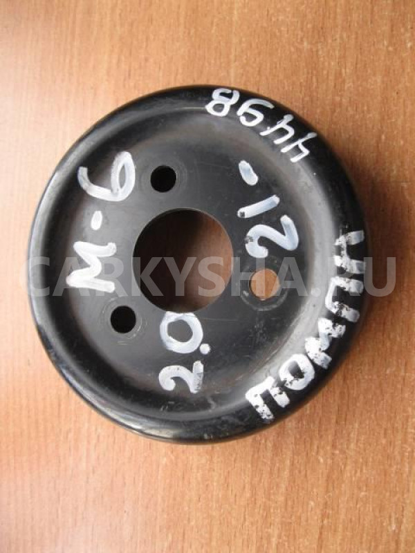 Шкив водяного насоса (помпы) Mazda Mazda 6 (GG) 2002-2007 Mazda 2 оригинальный номер L32715131