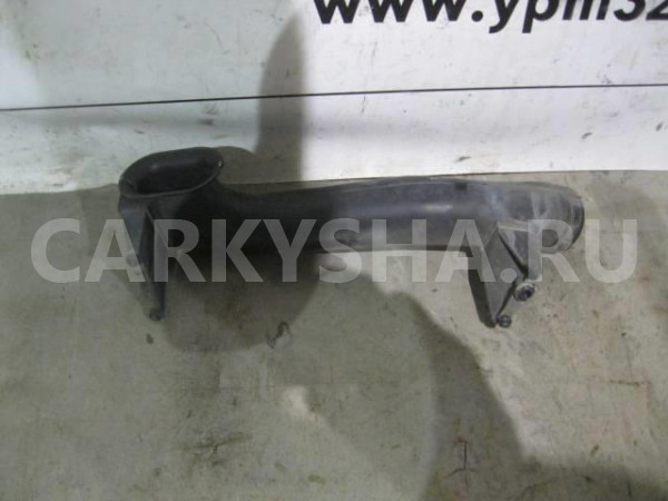 Воздухозаборник Opel Zafira B 2005-2012 Opel Zafira оригинальный номер 55351756
