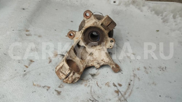 Кулак поворотный Ford Mondeo II (1994—2001) Ford Mondeo 