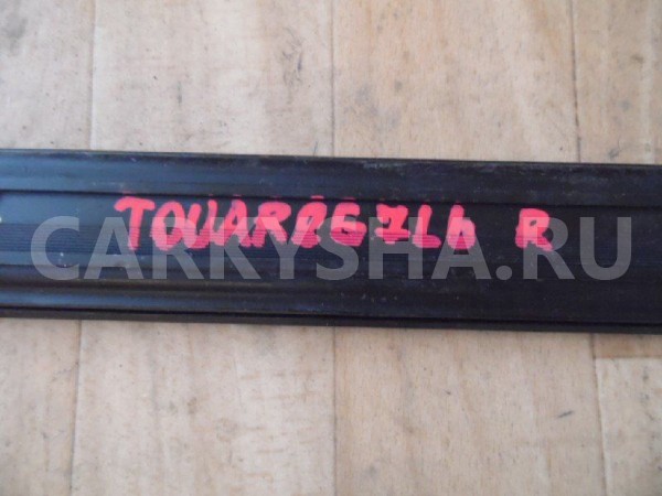 Рейлинг на крышу Volkswagen Touareg I (2002—2006) Volkswagen Touareg оригинальный номер 7L6860182FQRC