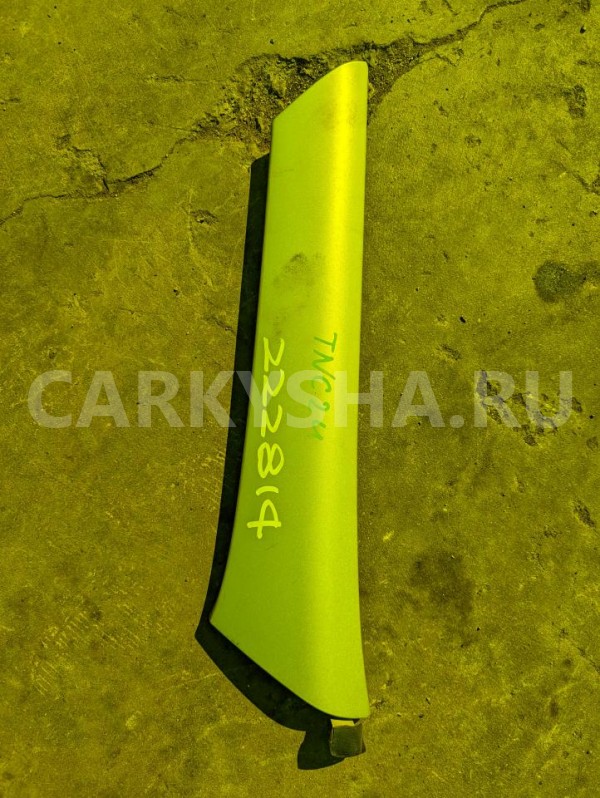 Накладка на крыло Nissan Serena 