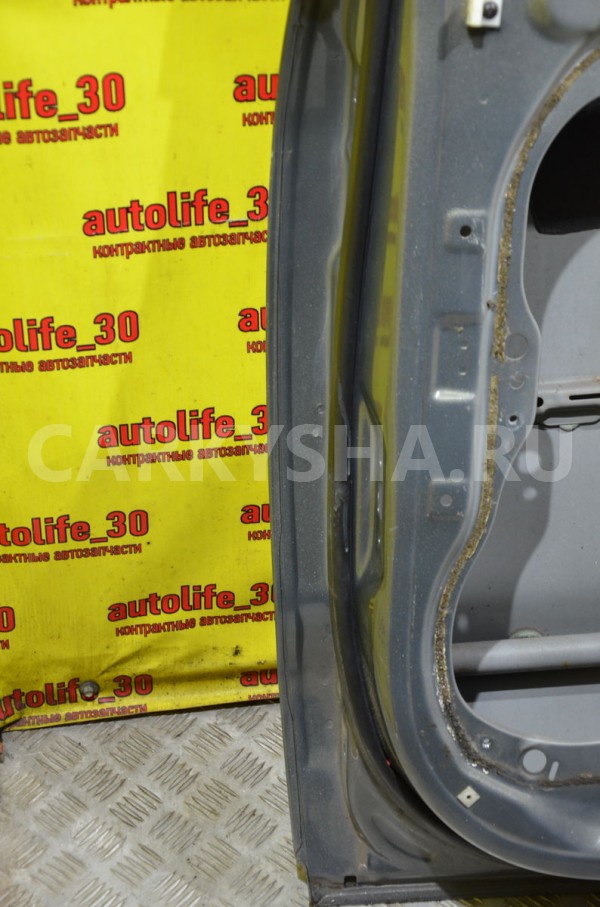 Дверь задняя правая Hyundai Santa Fe 