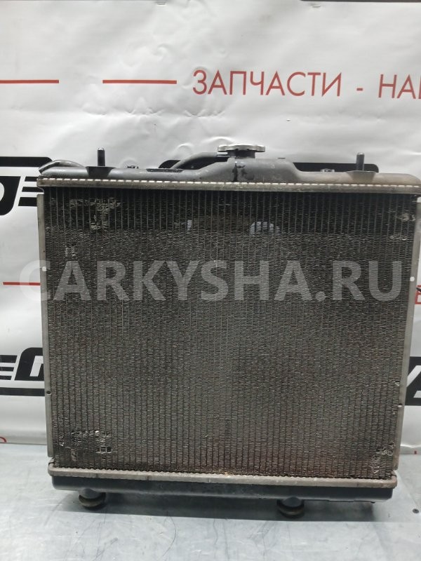 Радиатор охлаждения двигателя Mitsubishi Pajero 