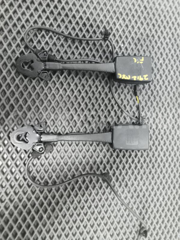 Замок ремня безопасности VW Touareg 2017 7P0857755YLZ NF, передний Volkswagen Touareg 