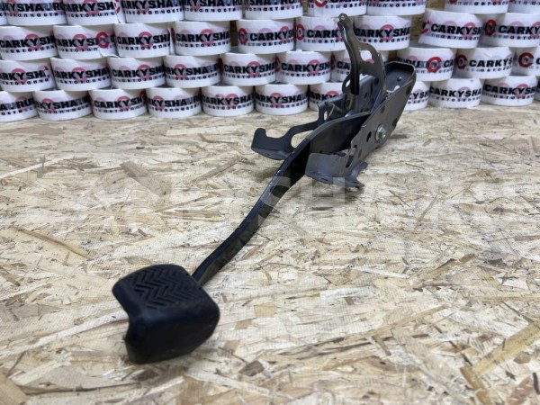 Педаль тормоза Toyota Corolla XII (E210) – седан оригинальный номер 47110-12400