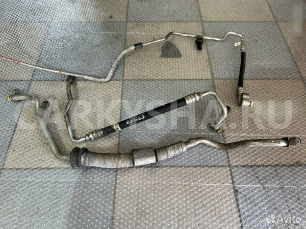Трубки кондиционера BMW X5 E53 N62B44 2006 BMW X5 оригинальный номер 64 53 6 939 464