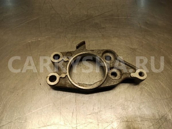 Фланец вакуумного насоса TOYOTA AURIS ZRE151 Toyota Auris 