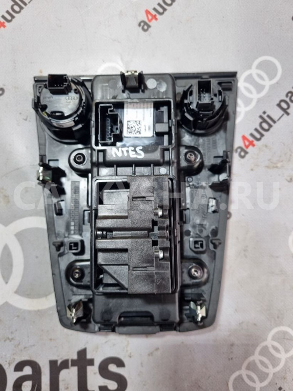 Кнопка запуска двигателя Audi A3 8Y (2020—2026) Audi A3 оригинальный номер 8Y1864241A