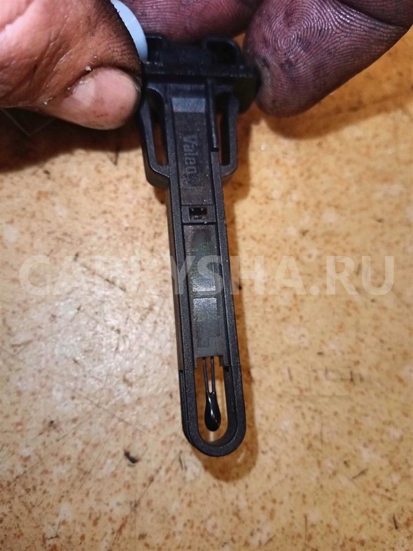 Название детали Датчик температуры воздуха Модель Peugeot 408 Peugeot 408 оригинальный номер 643665