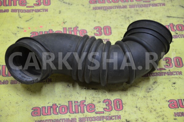 Патрубок воздушного фильтра Toyota Allex оригинальный номер 1788122080