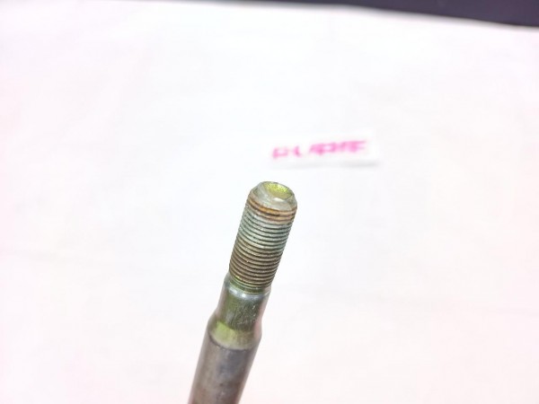 Крюк буксировочный Subaru Tribeca B9 2005 57805XA00A9E WX EZ30D Subaru Tribeca 