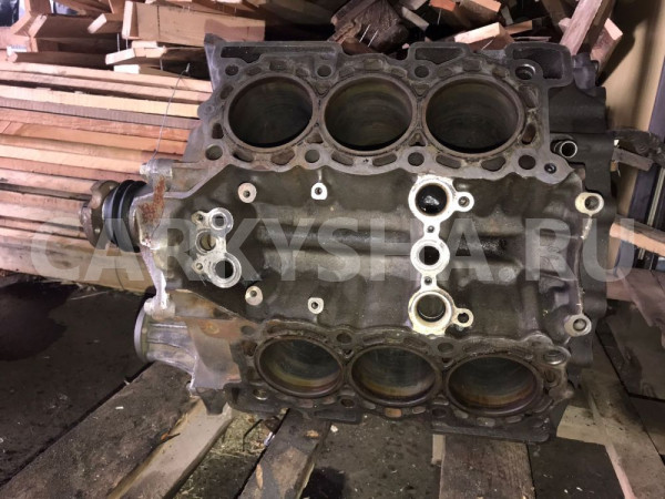 Блок цилиндров 276DT(AJD) Land Rover Discovery Land Rover Discovery оригинальный номер 4r8q6145c