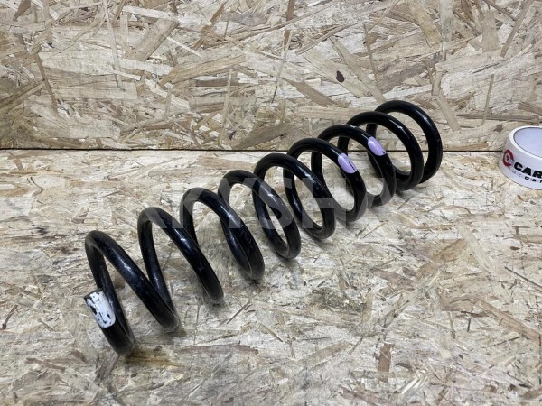 Пружина задняя Toyota Fortuner II Рестайлинг оригинальный номер 48231-0K340