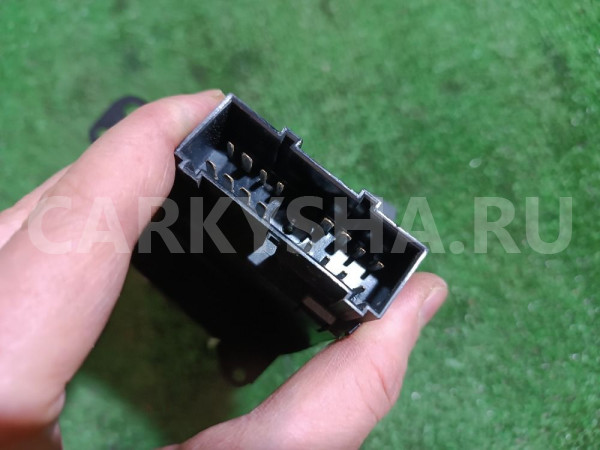 Блок управления освещением Ford Focus оригинальный номер 98AG13A024CH