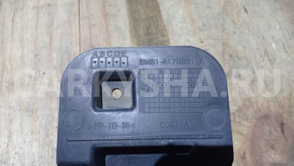 Крепеж бампера Ford Focus III (2011—2015) Ford Focus оригинальный номер BM51A17B861A