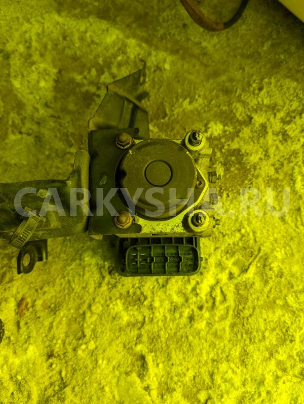 Блок abs Toyota Alphard 