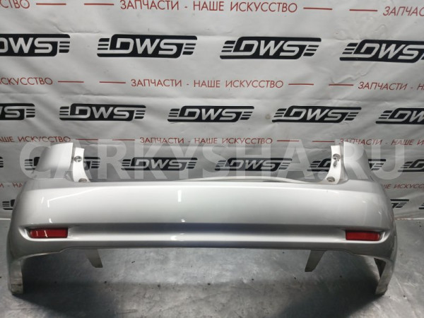 Бампер Toyota Avensis 