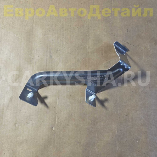 Кронштейн пыльника днища  BMW G05 / G06 / G07 BMW X5 оригинальный номер 51487428099