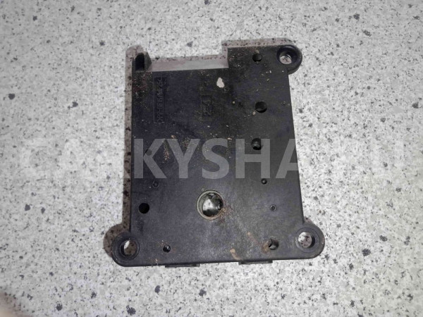 Моторчик заслонки отопителя Kia Rio II рестайлинг (2009—2011) Kia Rio оригинальный номер 971591G010