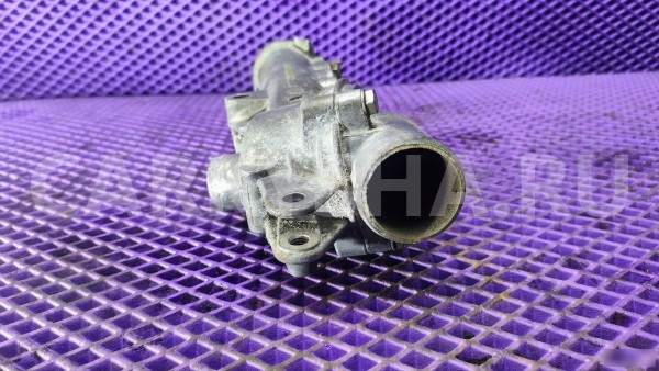 Корпус термостата Mercedes-Benz W210 Mercedes-Benz E-klasse оригинальный номер 1112030473