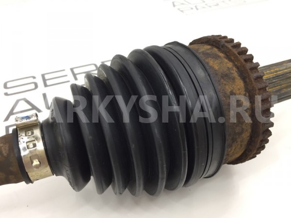 Привод передний левый Kia Venga YN G4FA 1.4 2010 Kia Venga 