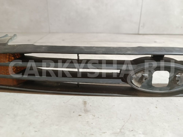 Решетка радиатора Ford Focus оригинальный номер 97AB8K141AA