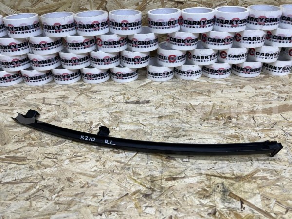 Направляющая стекла задней левой двери Toyota Corolla XII (E210) – седан оригинальный номер 67408-12360