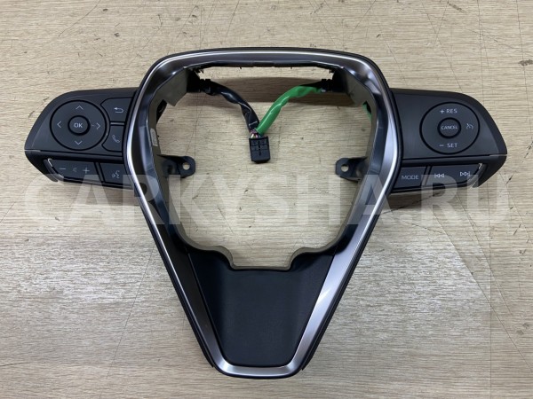 Блок кнопок руля Toyota Camry VIII (XV70) Рестайлинг – седан оригинальный номер 84250-33490-C3