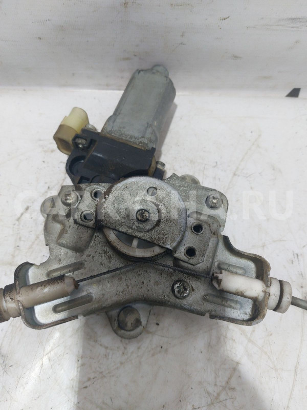 Стеклоподъемник передний правый Hyundai Getz Hyundai Getz оригинальный номер 824021C010