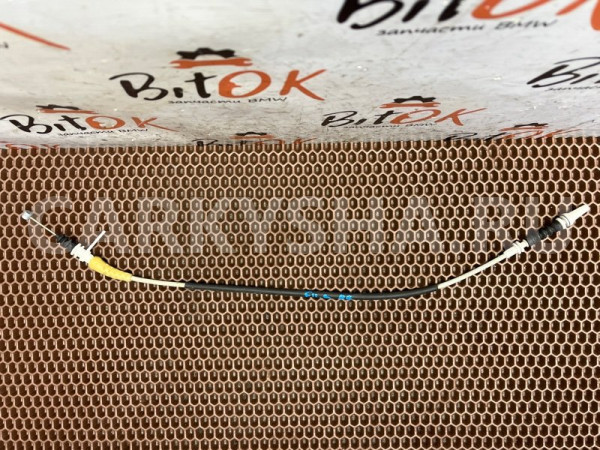 Трос наружной ручки двери BMW 5er оригинальный номер 51 21 7 297 439, 51 21 4 872 232, 51214872232, 4872232, 51 21 7 297 439, 51217297439, 7297439, 51 21 4 874 388, 51214874388, 4874388, 51 21 7 175 733, 51217175733, 7175733, 51 22 7 175 719, 51227175719, 7175719, 51 21 7 175 651, 51217175651, 7175651, 51 2