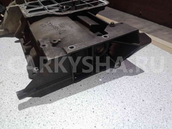 Поддон двигателя Land Rover Discovery III (2004—2009) Land Rover Discovery оригинальный номер 4h2q6u0004fb