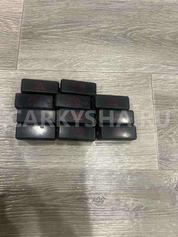 Кнопка аварийной сигнализации BMW 5 E39 BMW 5er 